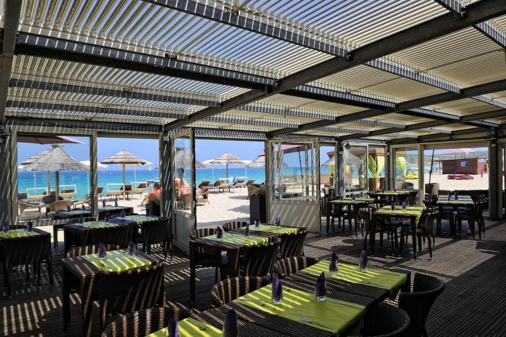 Le Camping De La Plage Aregno Екстериор снимка