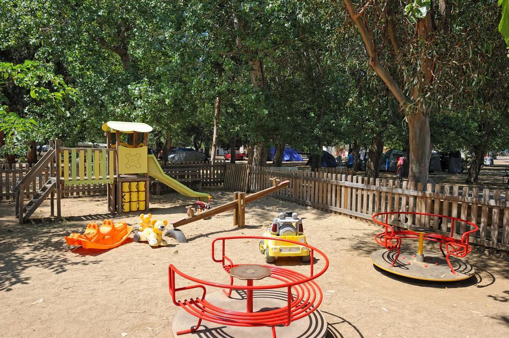 Le Camping De La Plage Aregno Екстериор снимка